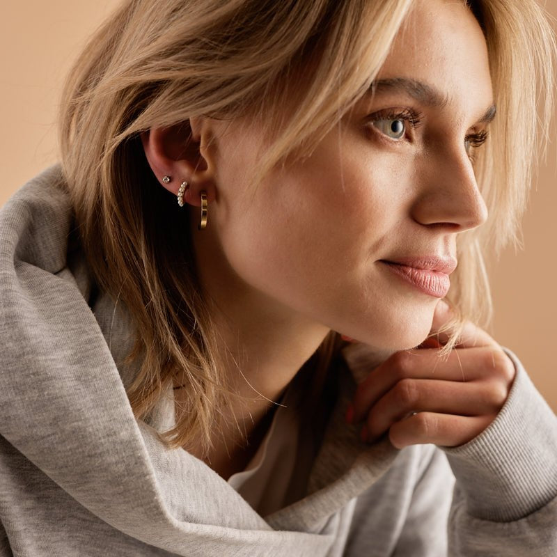 Ontdek de Najaarscollectie 2024 nieuwe titanium en medical plastic oorbellen - Huidvriendelijkesieraden
