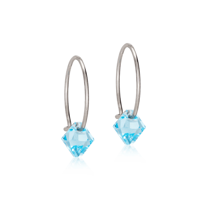 Blomdahl titanium oorringen met aquamarine crystal – 14 mm - Staartjes en Strikjes