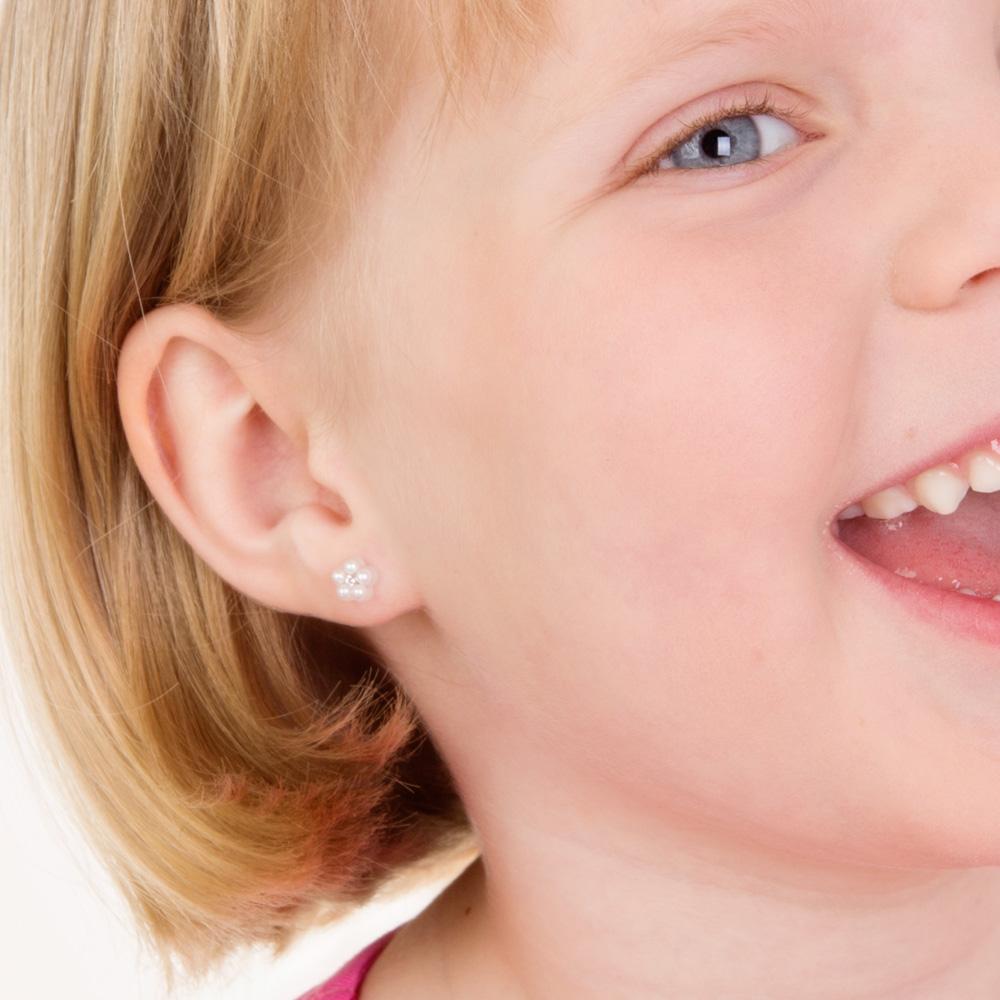 Oorbellen Blomdahl medical plastic bloemetje pareltjes (incl. achterkantjes)