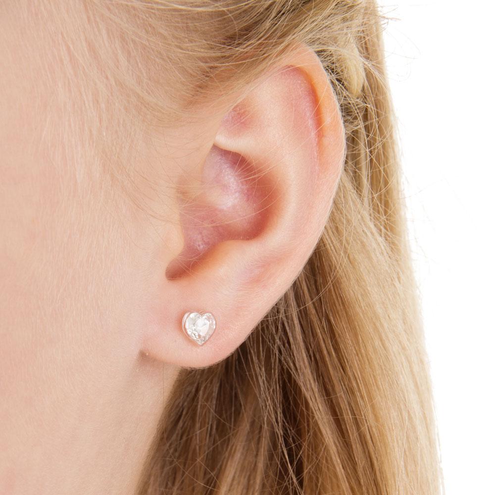 Oorbellen Blomdahl medical plastic hartje crystal (incl. achterkantjes)