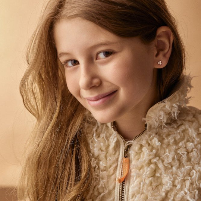 Oorbellen Blomdahl medical plastic klavertje crystal (incl. achterkantjes) - Staartjes en Strikjes