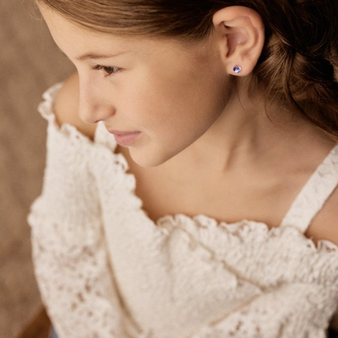 Oorbellen Blomdahl medical plastic knopje blue violet 6 mm. (incl. achterkantjes)