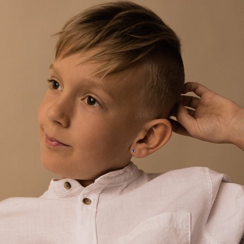 Oorbellen Blomdahl medical plastic knopje saffier blauw (incl. achterkantjes)