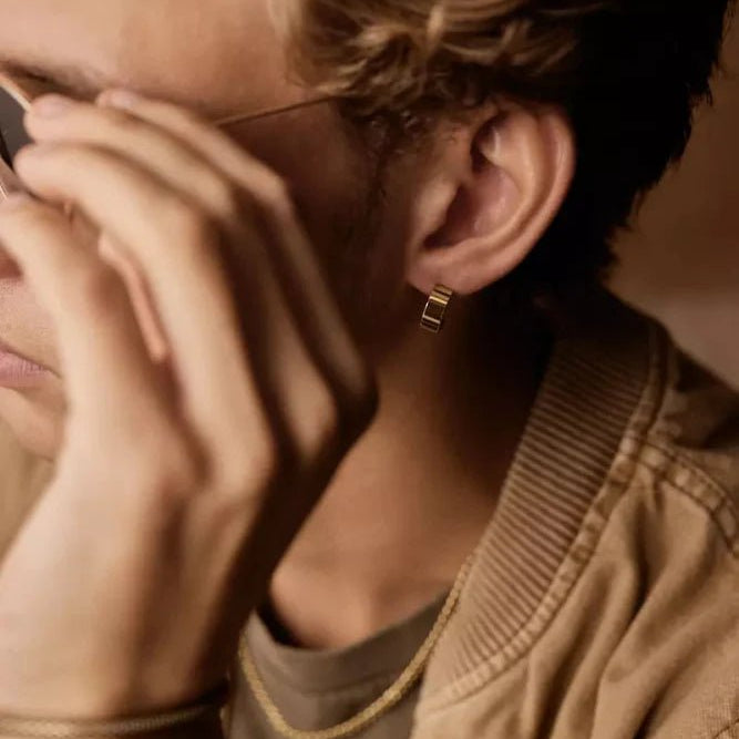 Oorbellen Blomdahl titanium boog goudkleurig 15 mm (incl. achterkantjes)