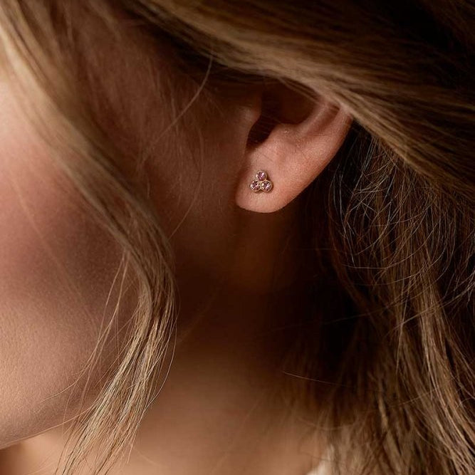 Oorbellen Blomdahl titanium goudkleurig roze klavertje - 6 mm.