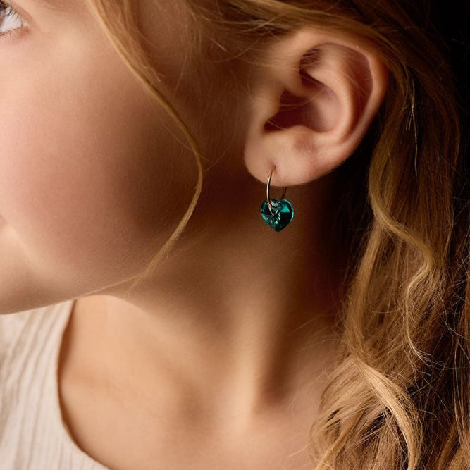 Oorbellen Blomdahl titanium goudkleurige oorringen – 14 mm kristallen hartje turqoise - Staartjes en Strikjes