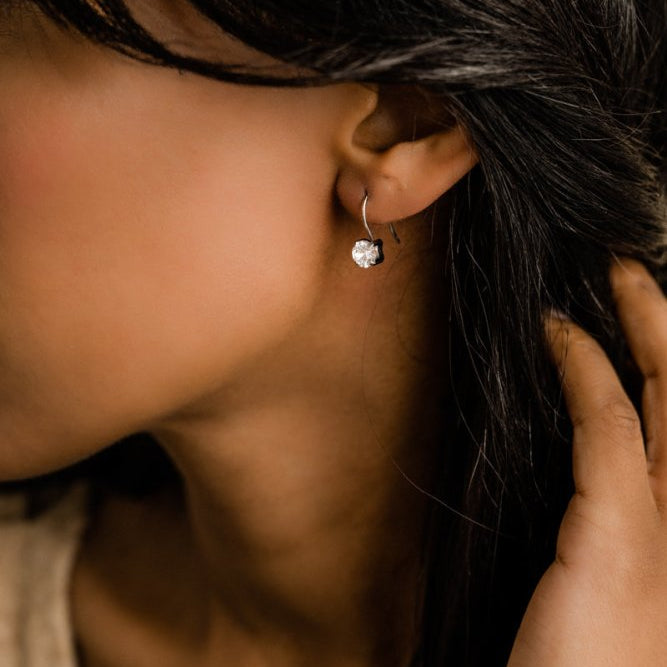 Oorbellen Blomdahl titanium hanger zirconiasteentjes (incl. achterkantjes) - Staartjes en Strikjes