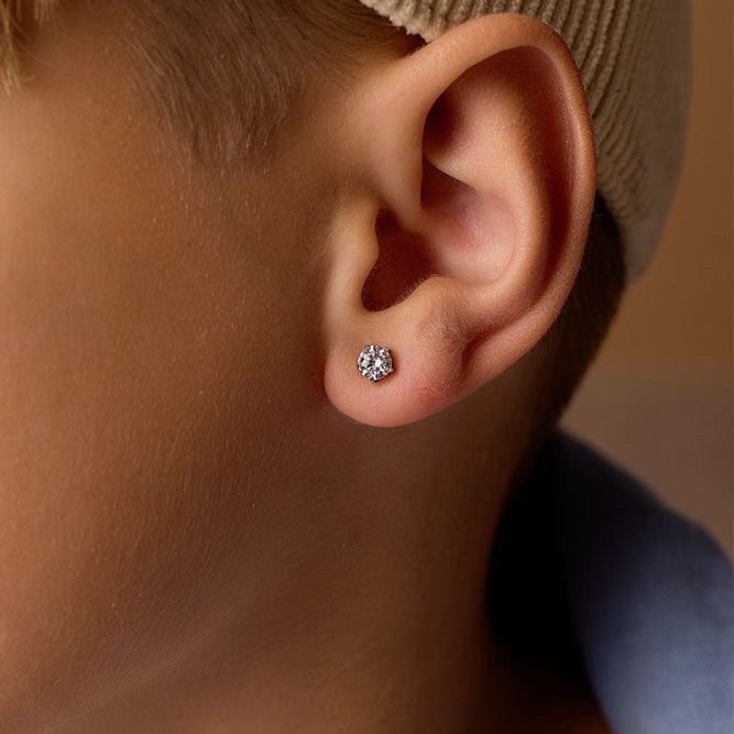Oorbellen Blomdahl titanium knopje 6 mm. zirconiasteentje - Staartjes en Strikjes