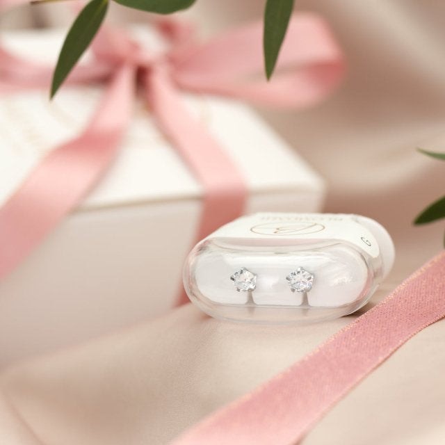 Oorbellen Blomdahl titanium knopje 6 mm. zirconiasteentje