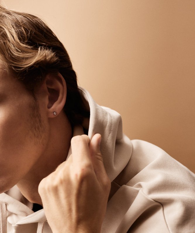 Oorbellen Blomdahl titanium knopje crystal 4 mm. (incl. achterkantjes) - Staartjes en Strikjes