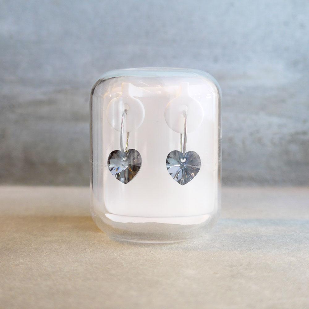 Oorbellen Blomdahl titanium oorringen 14 mm. kristal hartje black diamond