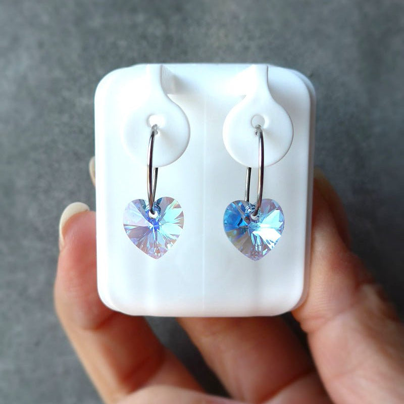 Oorbellen Blomdahl titanium oorringen 14 mm. kristal hartje rainbow