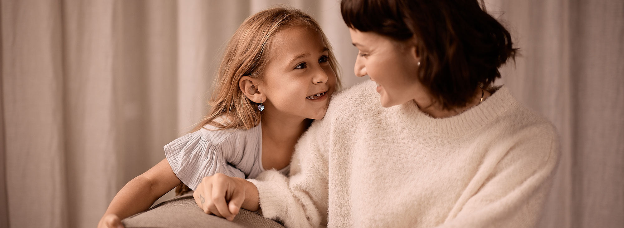 KISSPAT Oorbellen voor dames, hypoallergeen, kleine oorbellen van KISSPAT Oorbellen voor dames, hypoallergeen, kleine oorbellen van