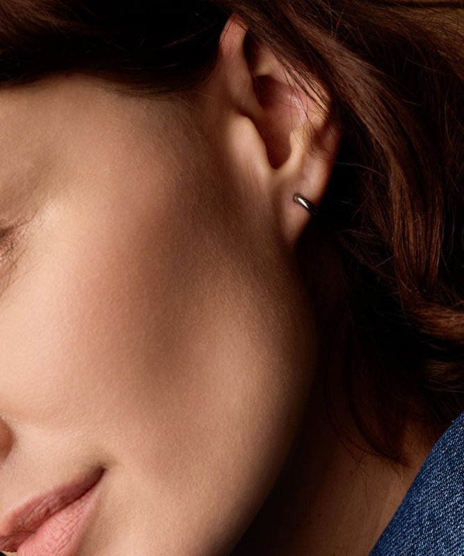 Blomdahl titanium boogoorbellen zilverkleurig – 10 mm