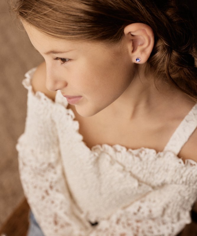 Oorbellen Blomdahl medical plastic knopje blue violet 6 mm. (incl. achterkantjes)