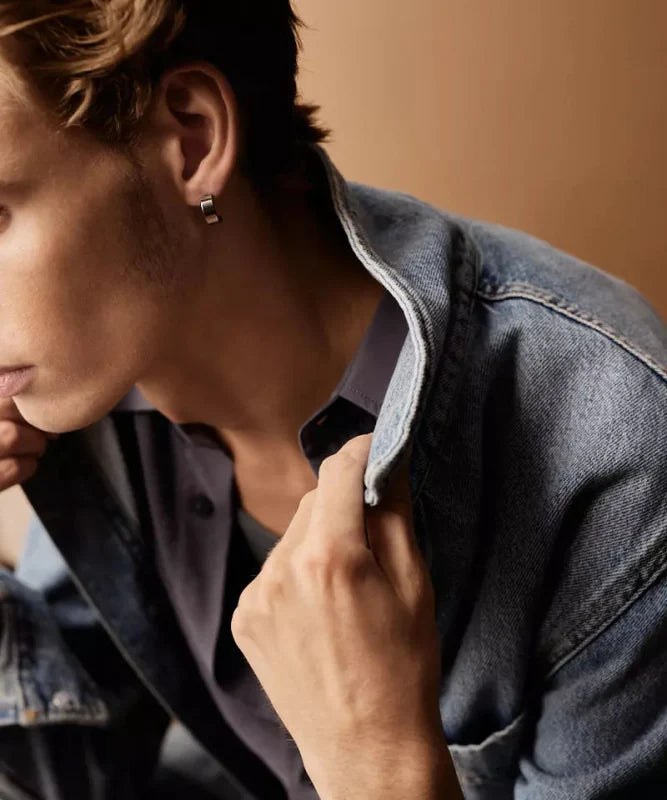 Oorbellen Blomdahl titanium boog zilverkleurig 15 mm (incl. achterkantjes) - Staartjes en Strikjes