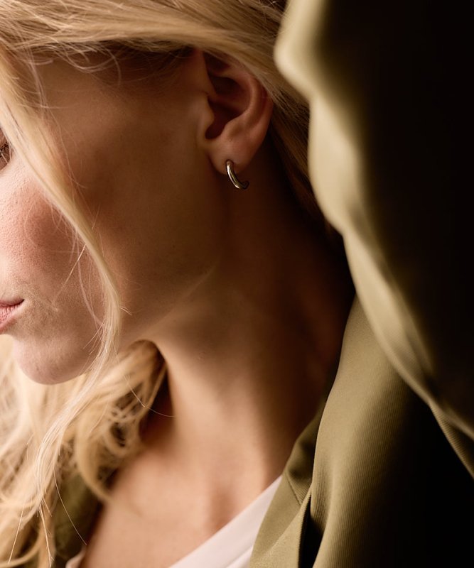 Oorbellen Blomdahl titanium boogje zilverkleurig 15 mm (incl. achterkantjes)