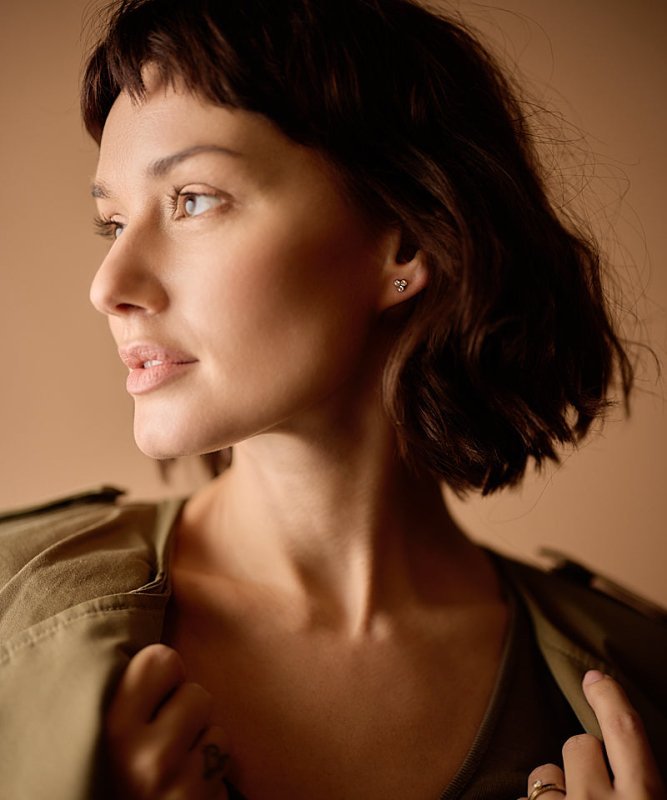 Oorbellen Blomdahl titanium goudkleurig klavertje - 6 mm.