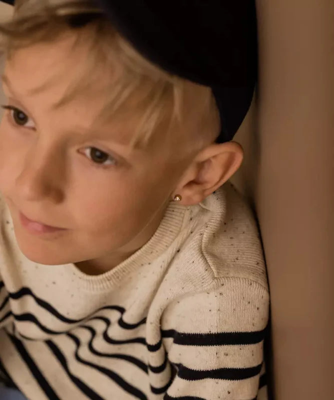 Oorbellen Blomdahl titanium knopje 5 mm. goudkleurig (incl. achterkantjes) - Staartjes en Strikjes