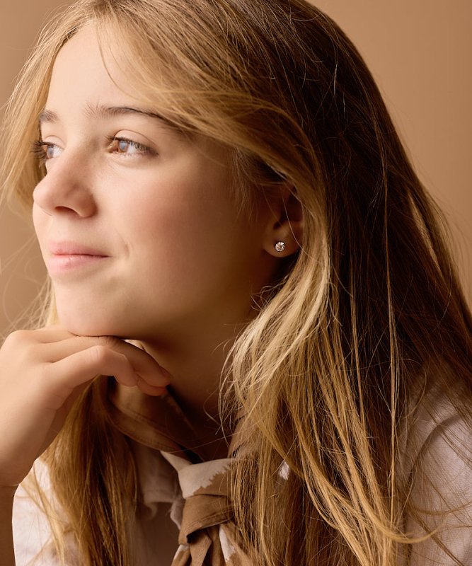 Oorbellen Blomdahl titanium knopje 6 mm. zirconiasteentje