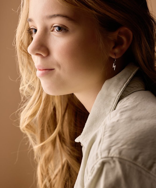 Oorbellen Blomdahl titanium oorringen 14 mm. bliksem